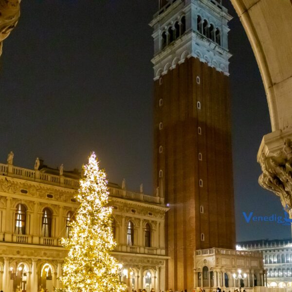 Weihnachtsbeleuchtung 2022 in Venedig