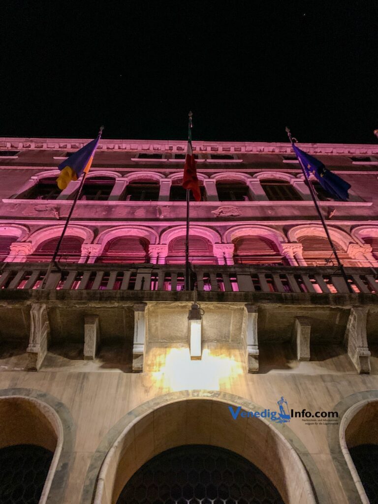 Venedig - Rosa Oktober 2022