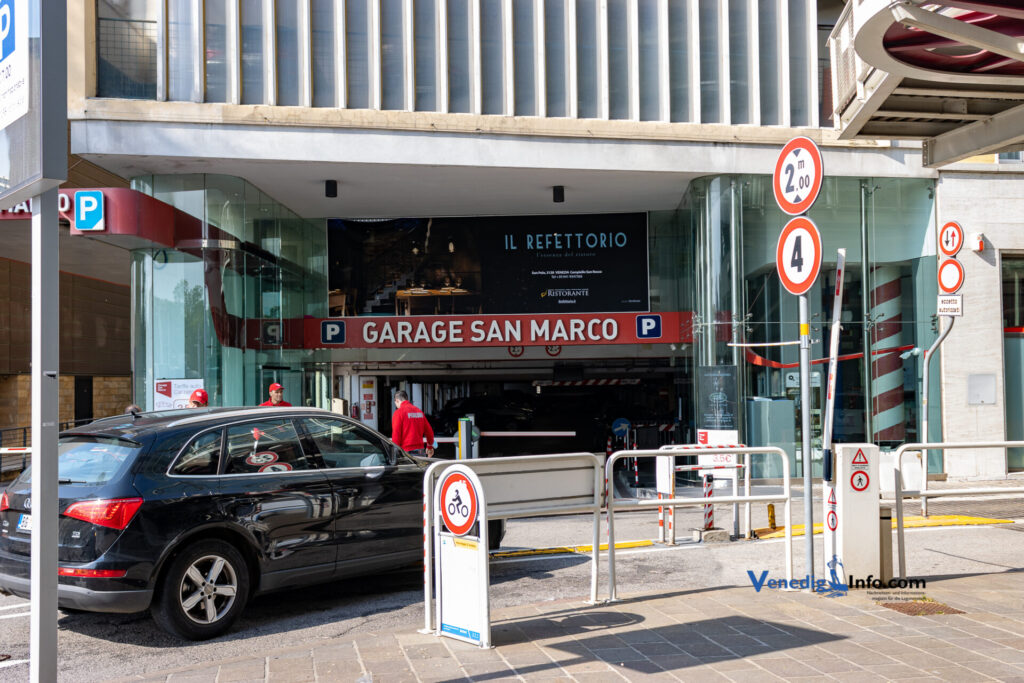 Alles über Parkplätze in Venedig – Hier findest du die besten Deals!