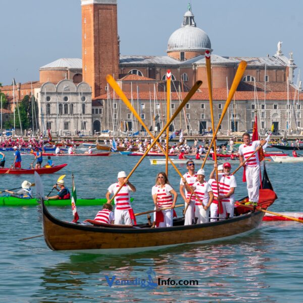 Venedig feiert den Rudersport mit der 46. Ausgabe der Vogalonga