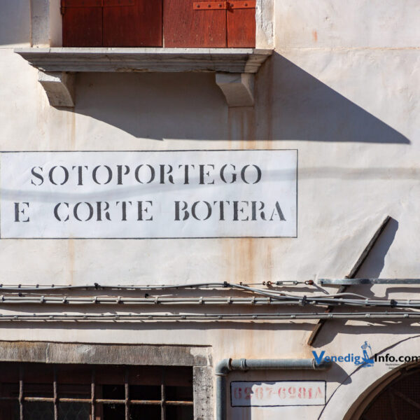 Venedig renoviert die ikonischen "Nizioleti" im Namen von Geschichte und Tradition.