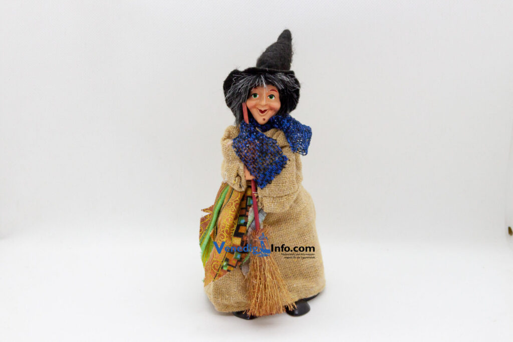 Venedig - die Hexe Befana ist im Anflug