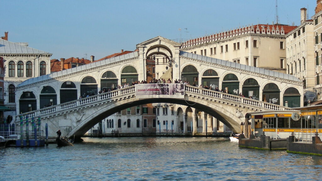 100 Dinge über Venedig - Rialto-Brücke