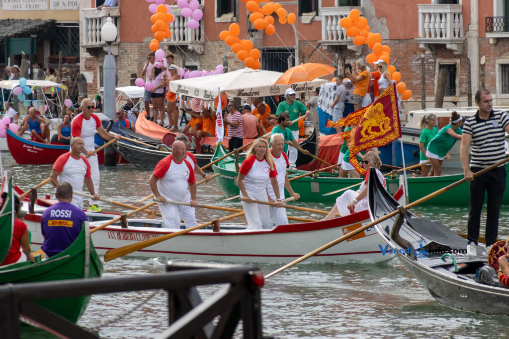 Ohne Worte: Faszinierende Eindrücke der Regata Storica 2023 in Venedig.