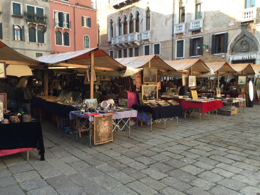 Antiquitätenmarkt Campo San Maurizio
